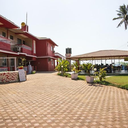 Oceans 7 Inn Calangute Eksteriør billede